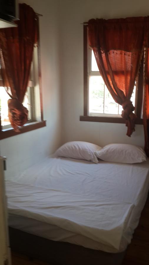 Julian Guest House Georgetown Bagian luar foto
